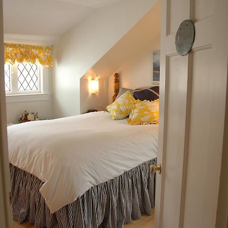 세인트존스 Leaside Manor B&B 외부 사진