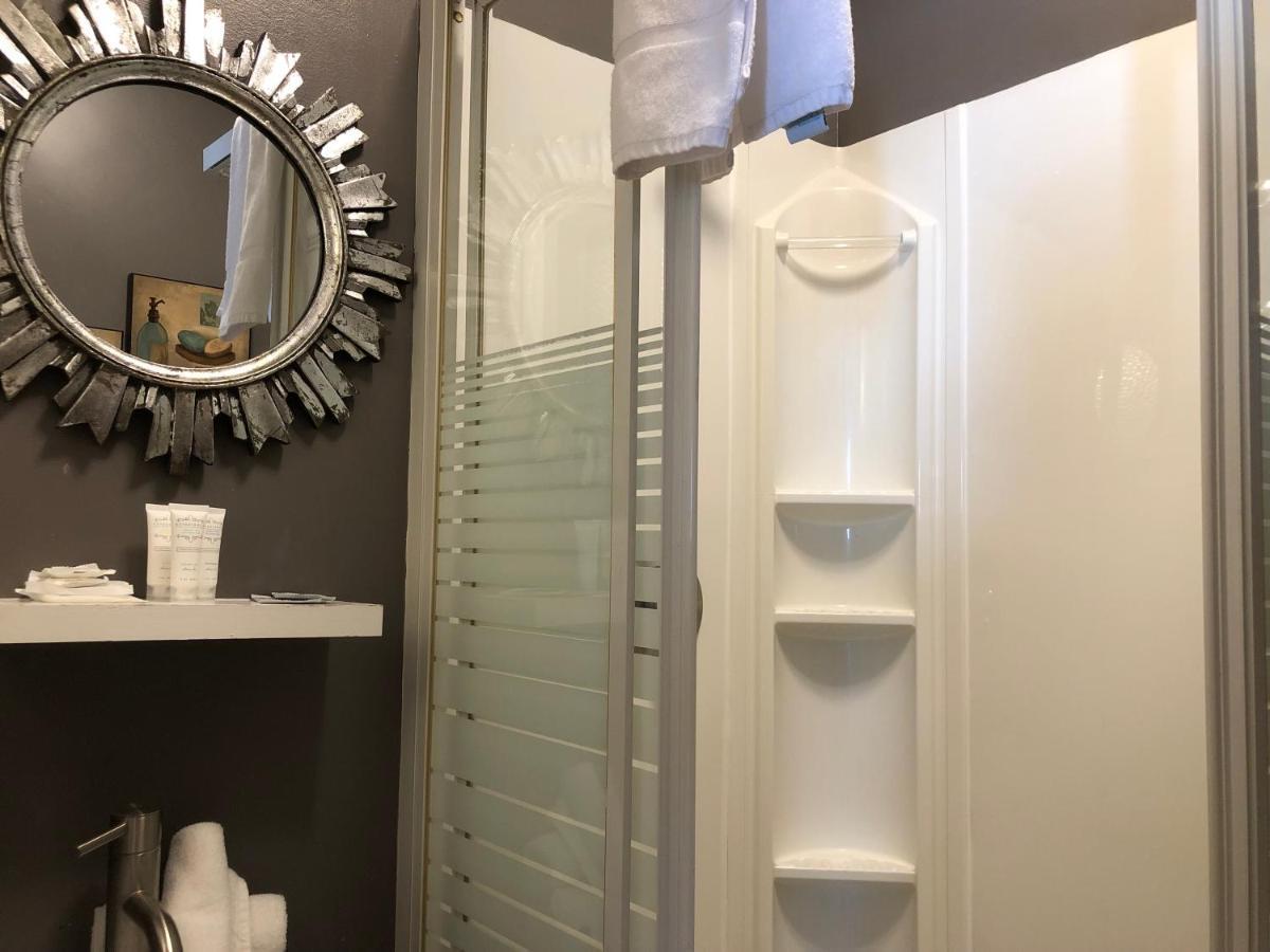 세인트존스 Leaside Manor B&B 외부 사진