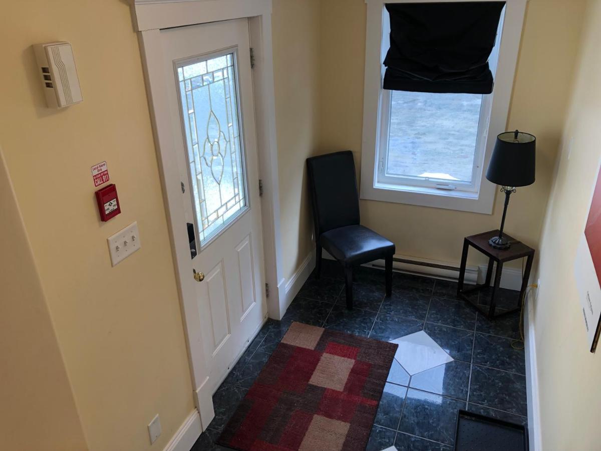 세인트존스 Leaside Manor B&B 외부 사진